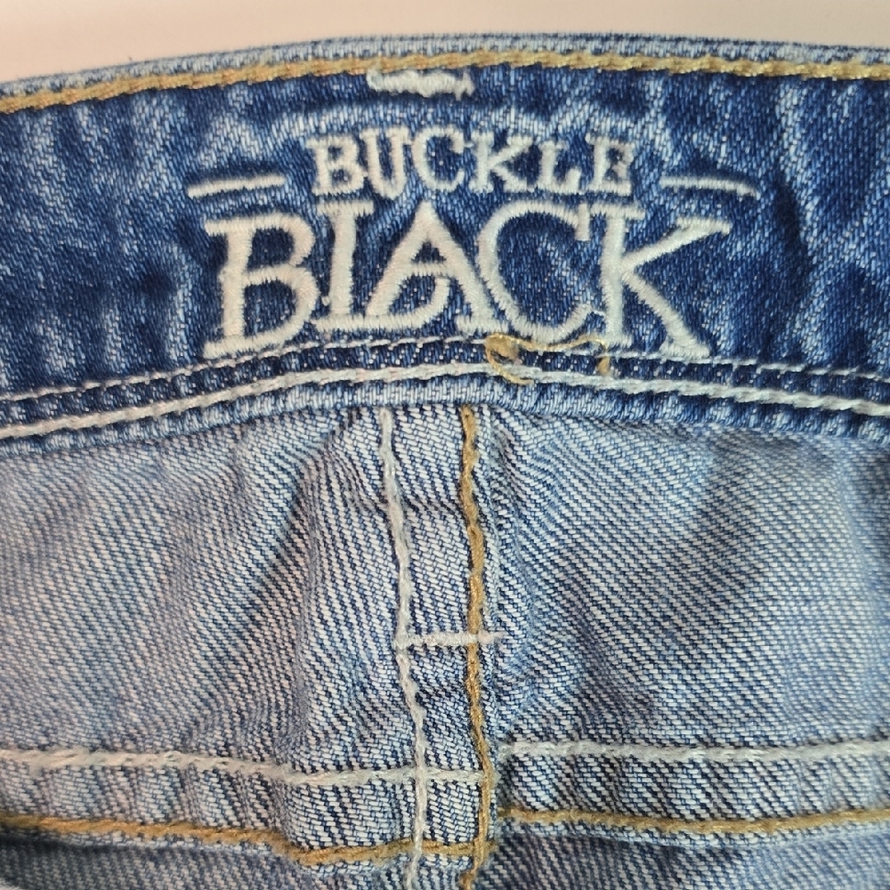 Buckle Black - Women's Embroidered Denim Shorts 100% Cotton - Picture 10 of 12
